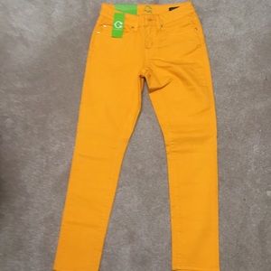 NWT Size 24 C Wonder jeans, orange